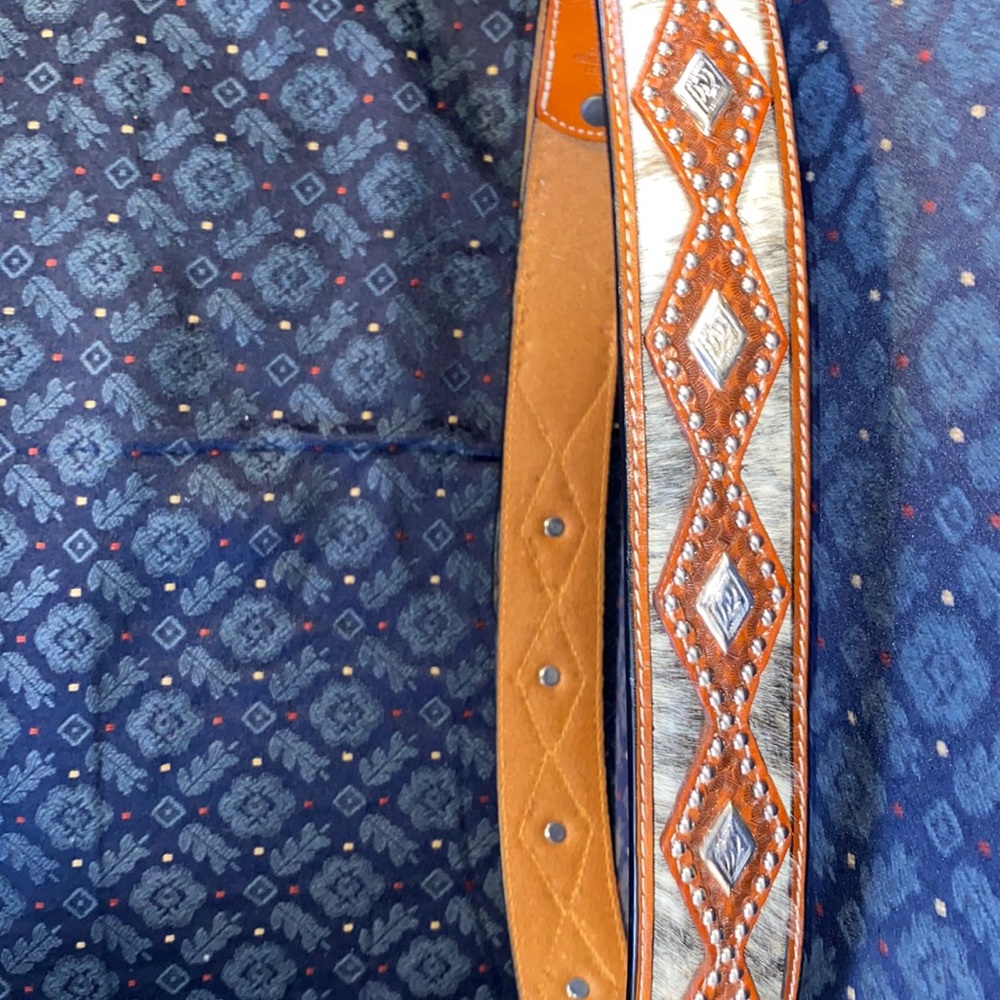 Leather cow fur belt